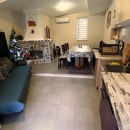 мони-зона релакс Holiday home Brosh