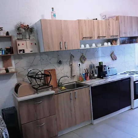 Holiday home мони-зона релакс